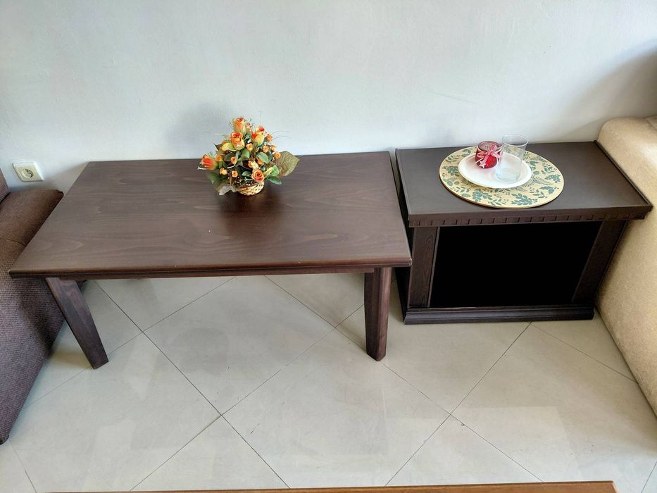 Мебели за жилище