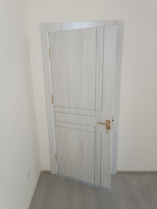 Продам межкомнатные двери