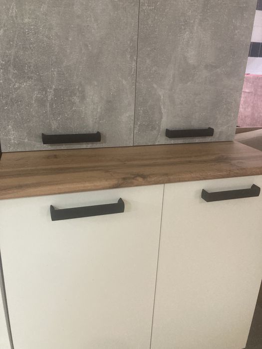 Кухонный гарнитур новый 1.8 м