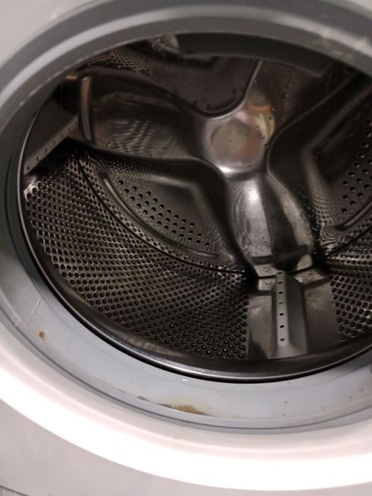 Стиральная машина daewoo с сушкой, 6 кг, 1000 об/мин, A++. На запчаст