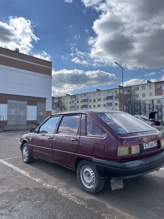 Машина ода 2126