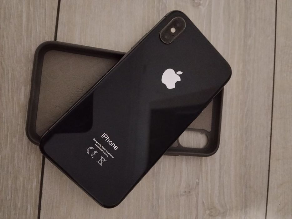 Айфон.         Х