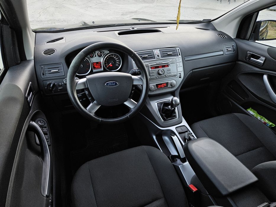 FORD Kuga 2011 — imagine 5