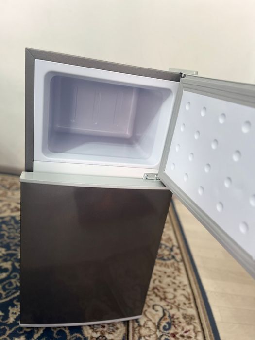 Продаю холодильник