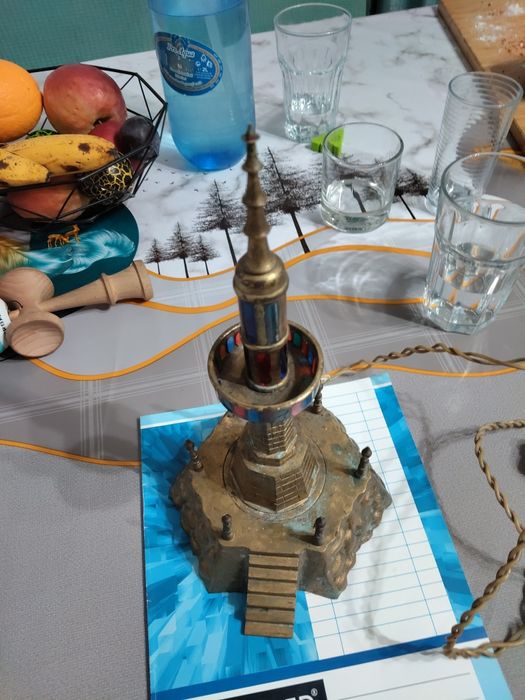 Far maritim/veioza vintage din alama/bronz