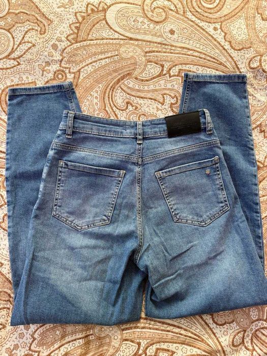 Джинсы фасона Mom Fit, р.44