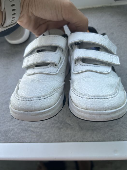 Adidas , 26,5номер