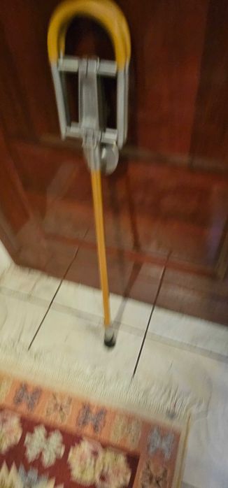 baston sprijin cu sezut vantoare pescuit urban