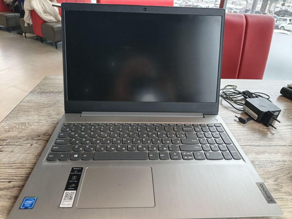 Lenova notbook 2022 yil