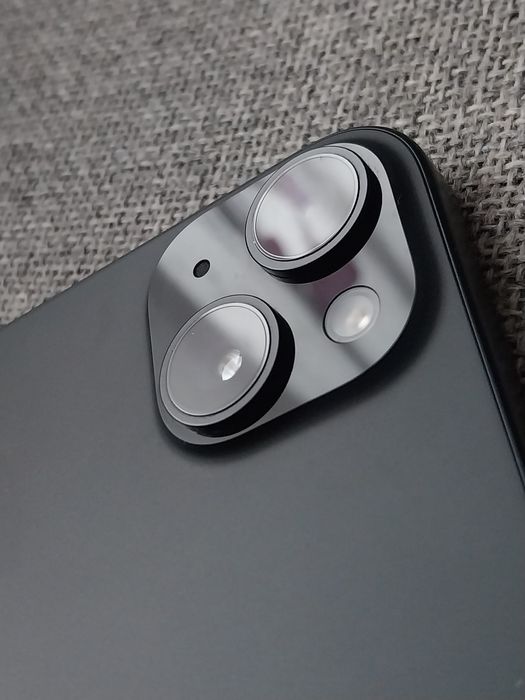 iPhone 15, impecabil