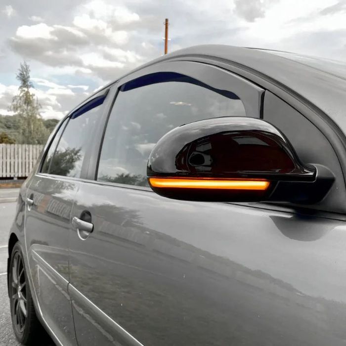 LED Бягащи Мигачи Огледала VW Golf 5 Passat B5.5 B6 – Опушени НА СКЛАД!!