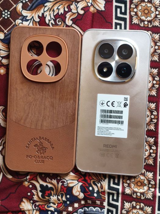 Срочно продаю телефон редми