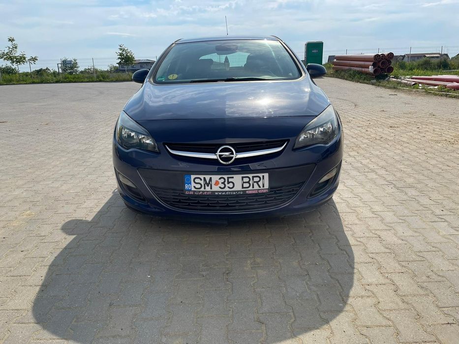 De vânzare Opel Astra j