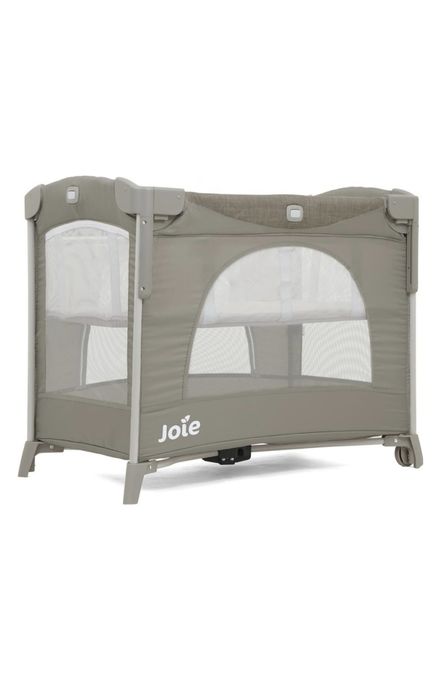 манеж от Joie