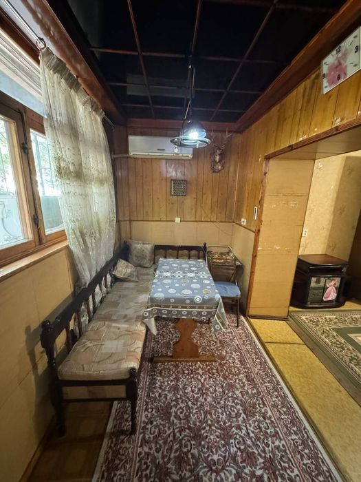 Продаётся Чиланзар 9 квартал 2в3/1/4 Балкон 2×6 ориентир РОВД