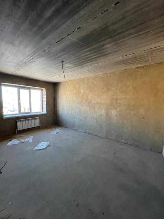 Продам 2 комнатную на Батысе