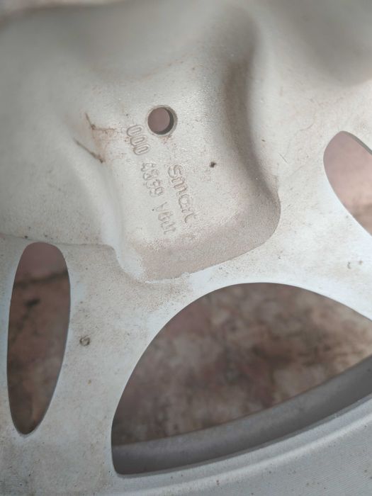 Джанти със гуми  за  смарт