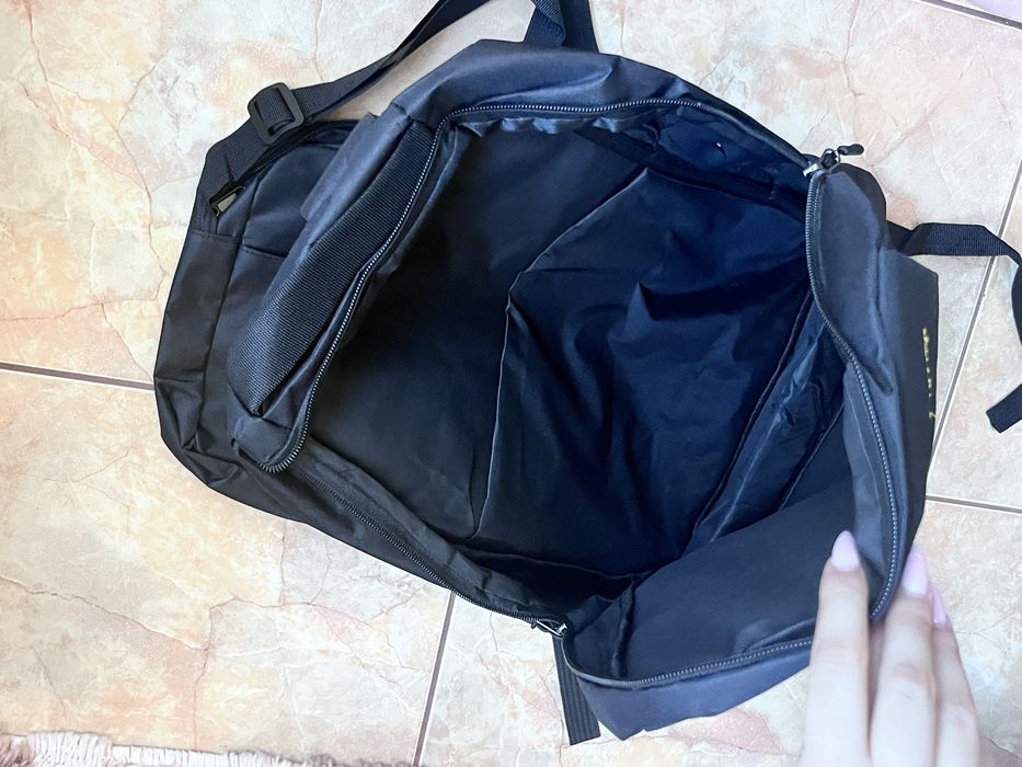 Комплект раница, чанта и несесер