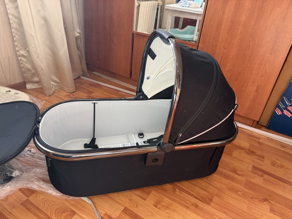 Коляска 2 в 1 детская Питусо майла PITUSO MAYLA продам