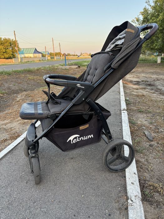 Продам детскую коляску
