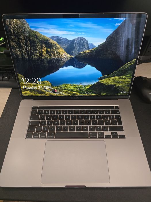 MacBook Pro 16 inch (2019) A2141 | i7 2.6GHz | 16GB RAM | 512GB SSD | Radeon 5300M 4GB (are si Windows)