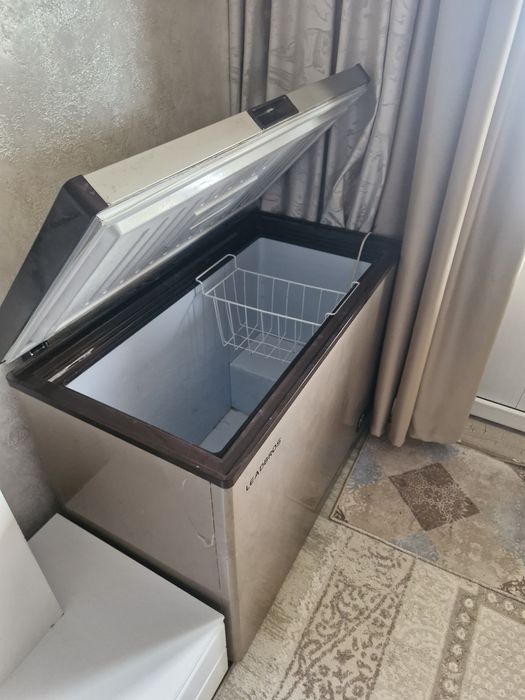 Морозильник бу продам
