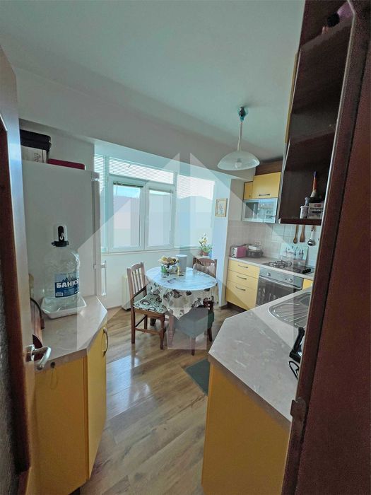 Продава се Двустаен апартамент в Нови пазар - 60 кв.м за 1233 €/кв.м - Снимка #4