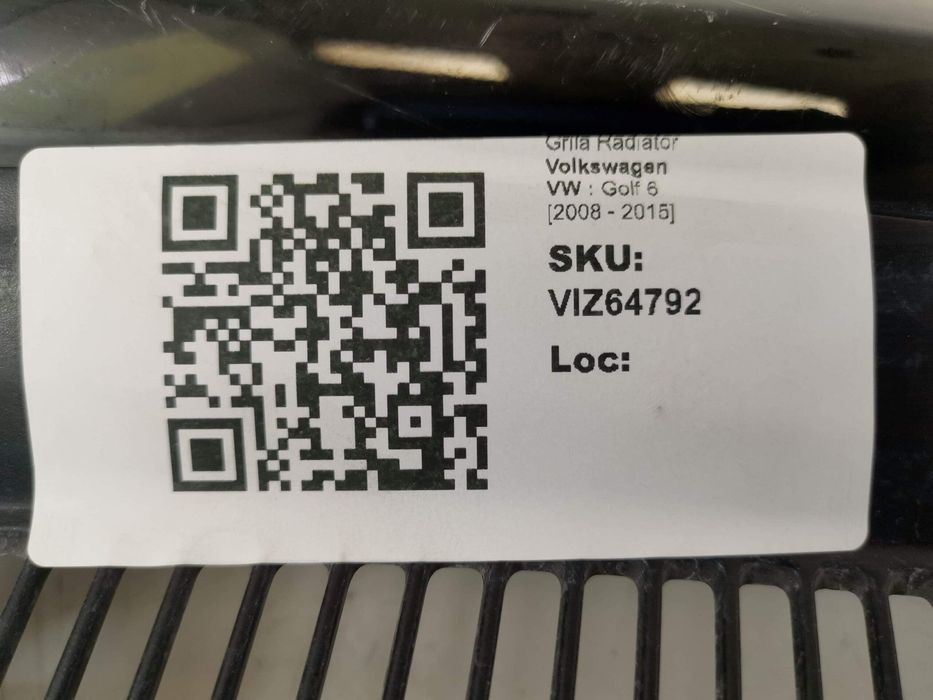 Радиаторна решетка Фолксваген / Volkswagen VW Golf 6 Оригинална В Добр