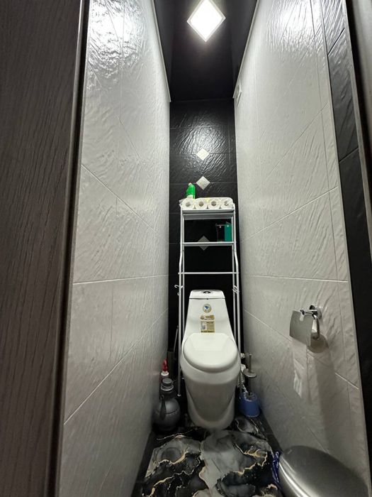 Yunusobod 5-kv 1-etaj tarsavoy +podval ogarod