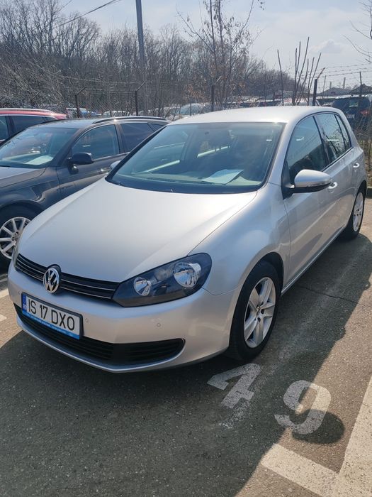 VOLKSWAGEN Golf 2009