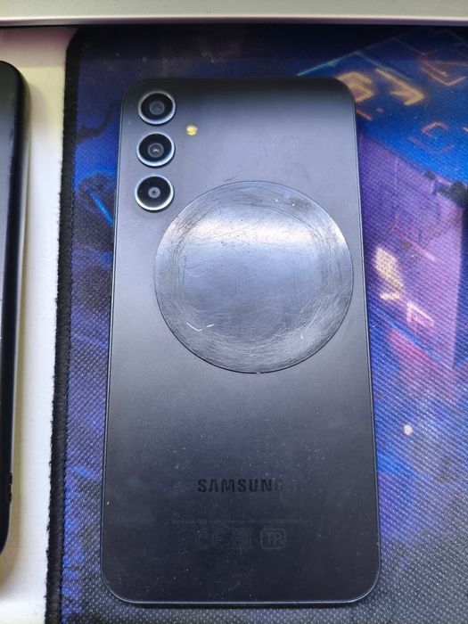 Продам телефон Самсунг