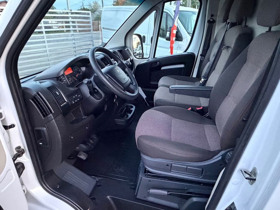 Peugeot Boxer 30 unități în stoc ! GARANȚIE ! 10.000 euro + TVA ! Impecabile !