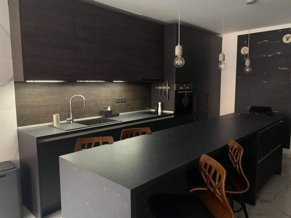 Тристаен под наем в кв. Кръстова вада