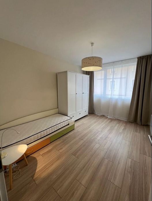 Четиристаен апартамент под наем в ж.к. Редута, 2182705