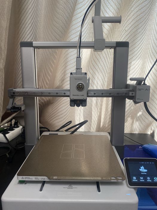 Bambu Lab A1 in stare impecabila