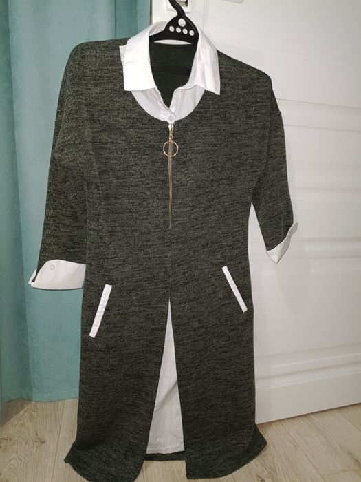 Женские вещи 42, 44рр