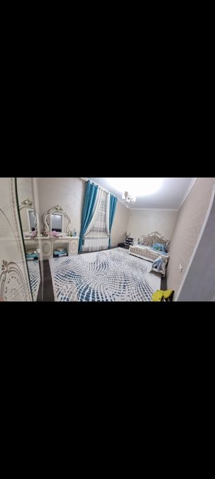 Продам спальный гарнитур б/у