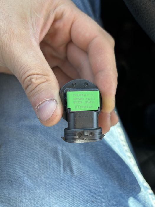 Лампы Philips H11, HB3.