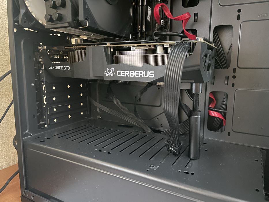 Asus GTX 1070 Ti Cerberus