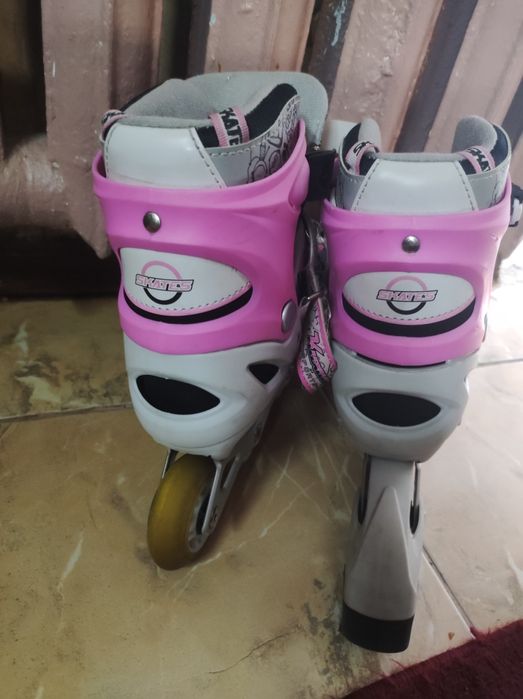 Продам роликовые коньки