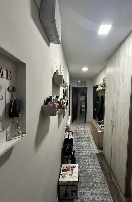 Продава се Тристаен апартамент в Добрич, Център - 68 кв.м за 1590 €/кв.м - Снимка #5