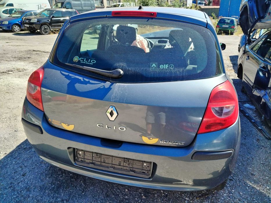 Renault Clio III 1.2 бензин 75к.с. 2007г. на части