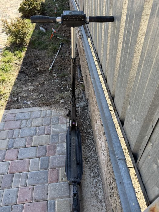 Электро самокат продам срочно