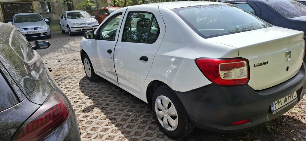 Vanzare auto Logan