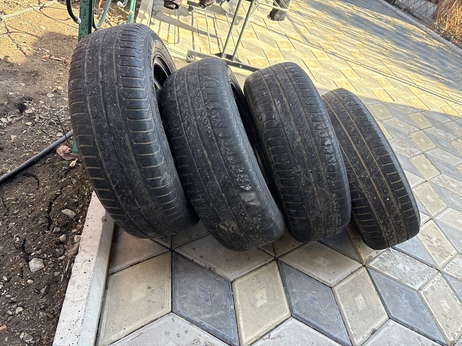 Продам резину на дисках R14