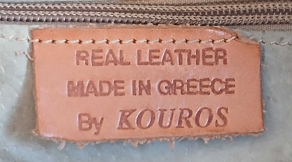 Дизайнерска раница от естествена кожа