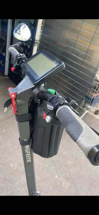 Vand trotineta electrica  2 motoare 2000W