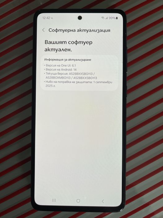 Samsung Galaxy A52s 5G 128GB – Отлично състояние, без забележки по екрана