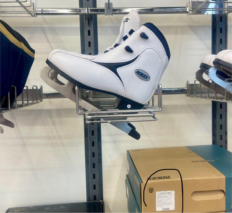 Коньки фигурные