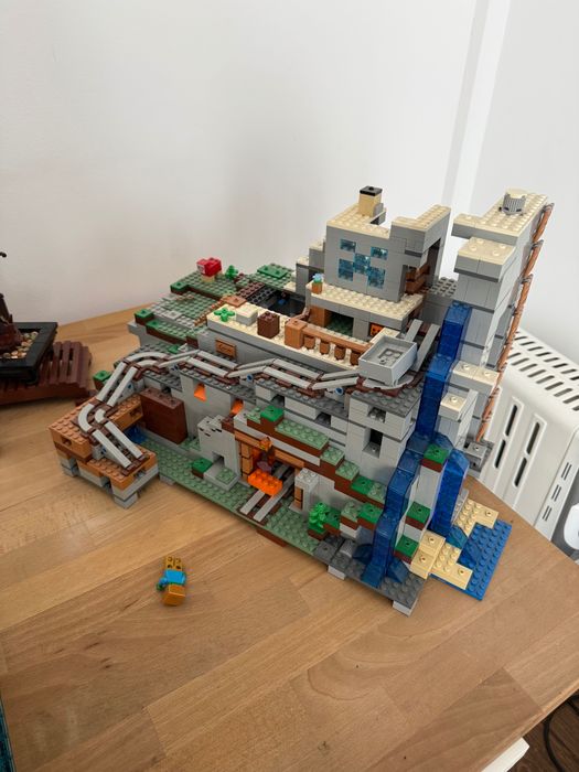 Lego minecraft rarest set ever, mountain cave